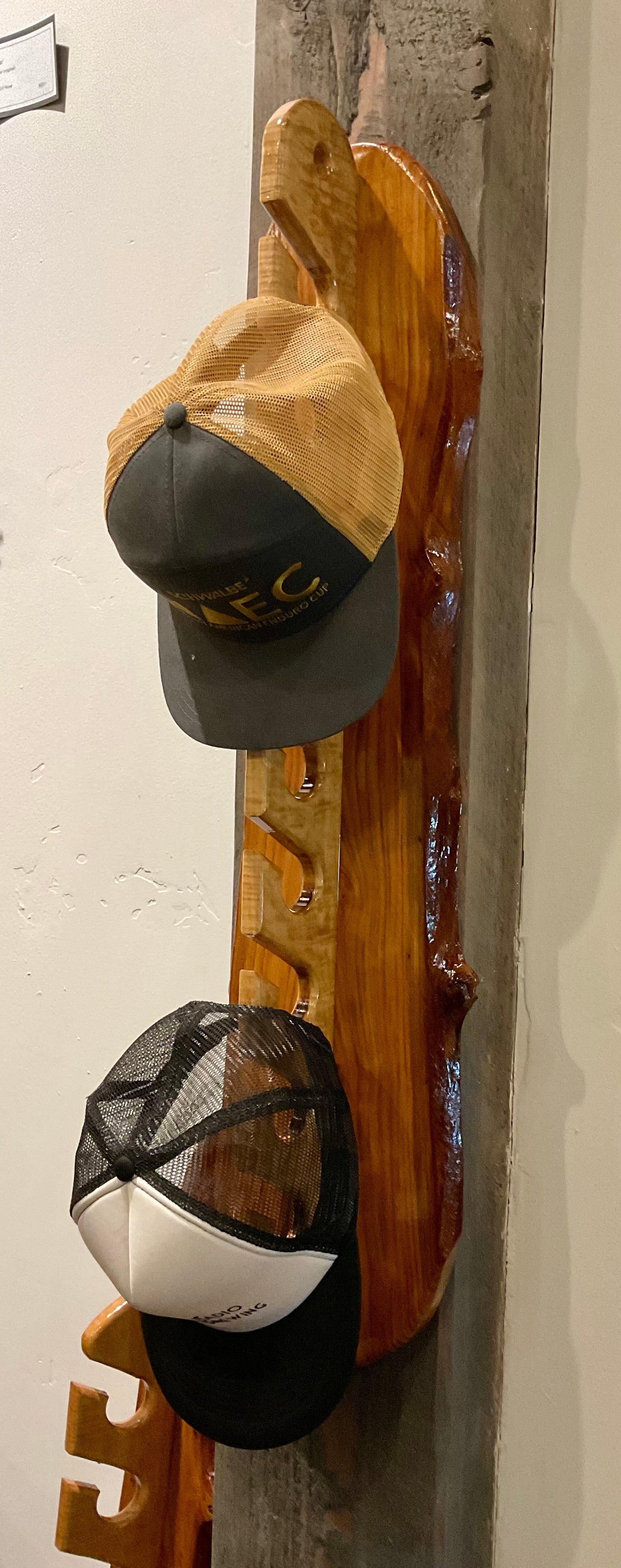 Wooden hat holder - large