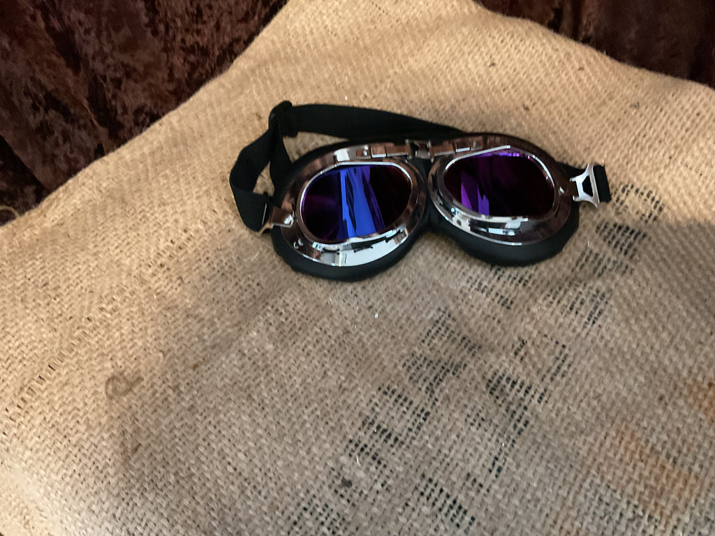 Bomber goggles