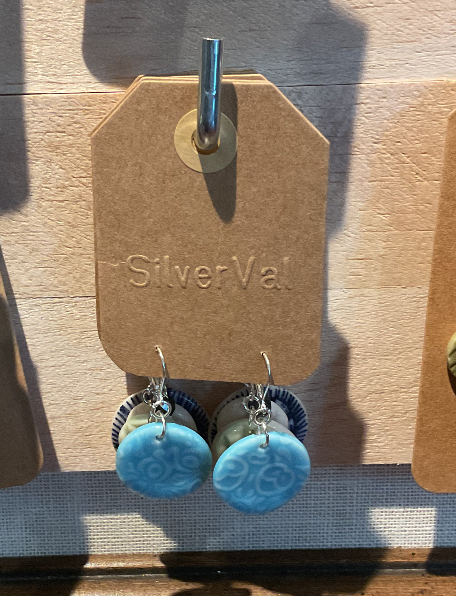 Silver Val Dangle earrings