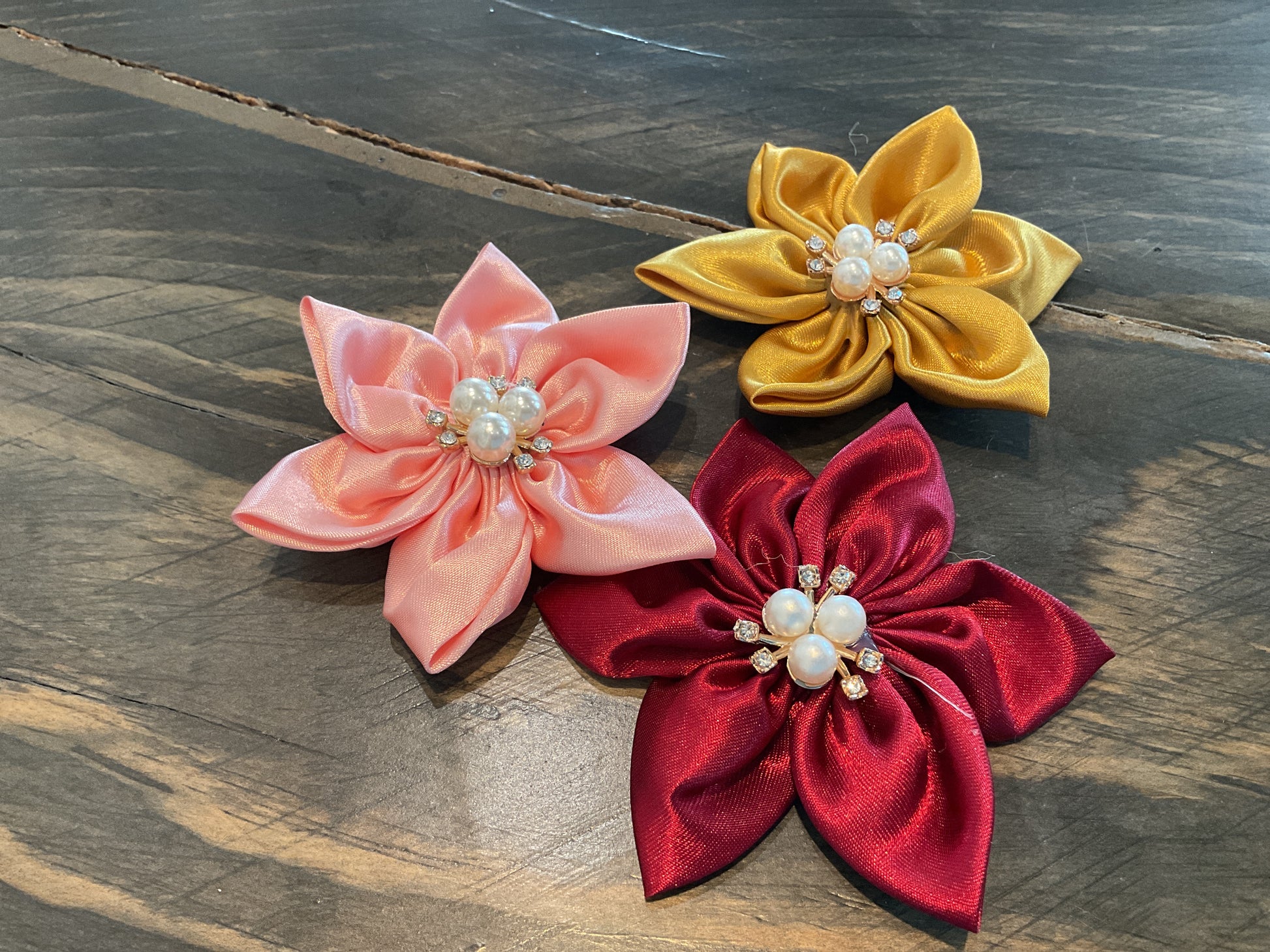 Silk flower for dog collar or hair