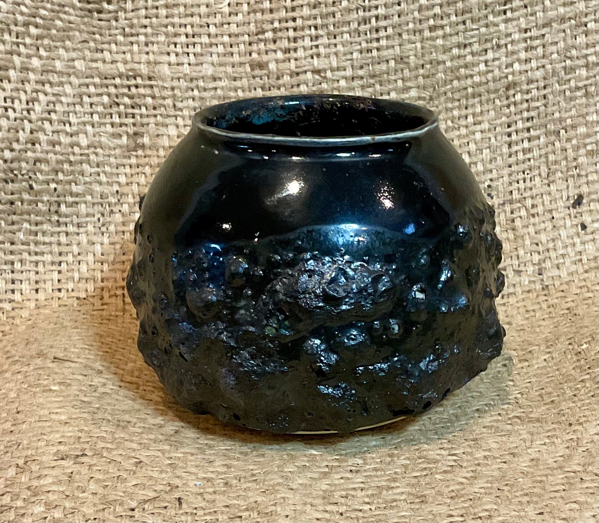 Pottery- magma planter
