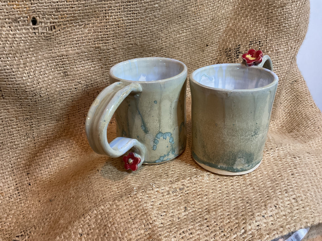 Pottery-set of mugs.